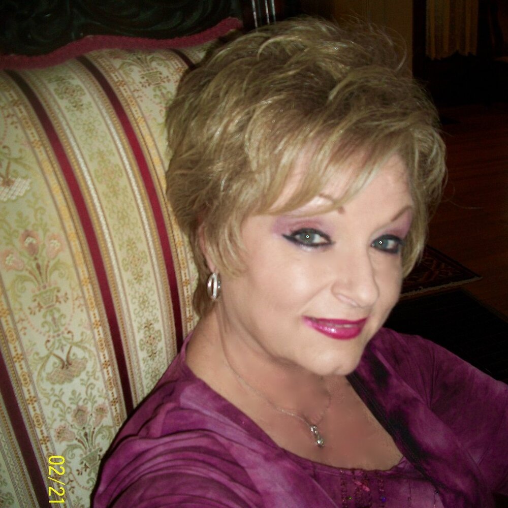 Meet your Posher, Sandra